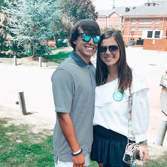 Meet your Posher, Keller - Picture 1 of 1